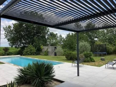 Die moderne Pergola von Tobias und Greta