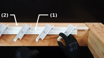 Mechanismus in hoher Position