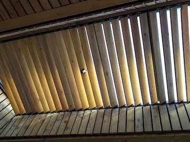 Eine Überdachung für ein VELUX-Fenster