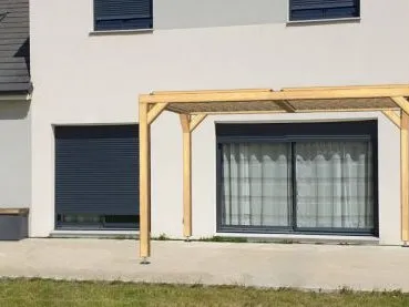 Wie baut man eine wirklich günstige bioklimatische Pergola?